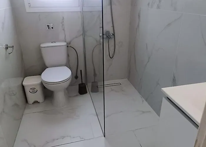 Modern 2bd Near Mall- Internet 1gbps アパート