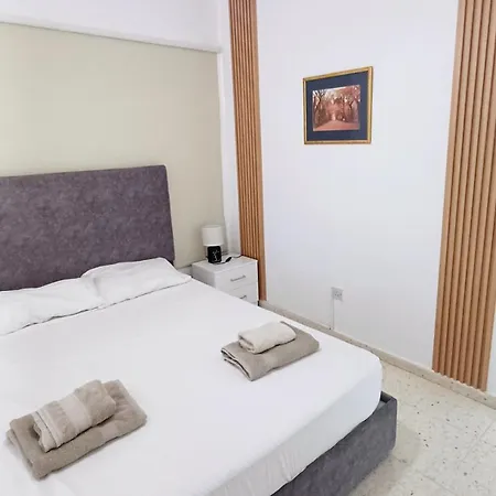 Modern 2bd Near Mall- Internet 1gbps Διαμέρισμα