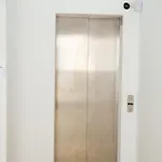 Modern 2bd Near Mall- Internet 1gbps